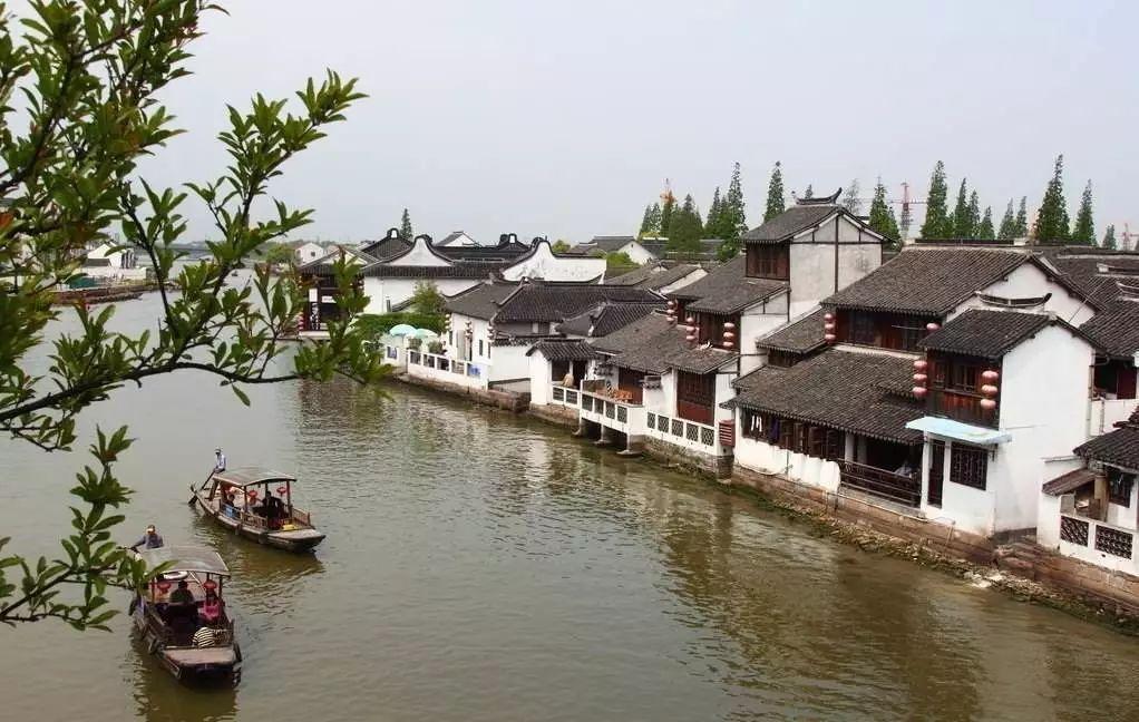 河北沧县：果蔬飘香春意浓